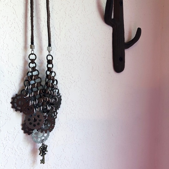 ✨ Happy Poshing ✨ - Picture 4 of 13